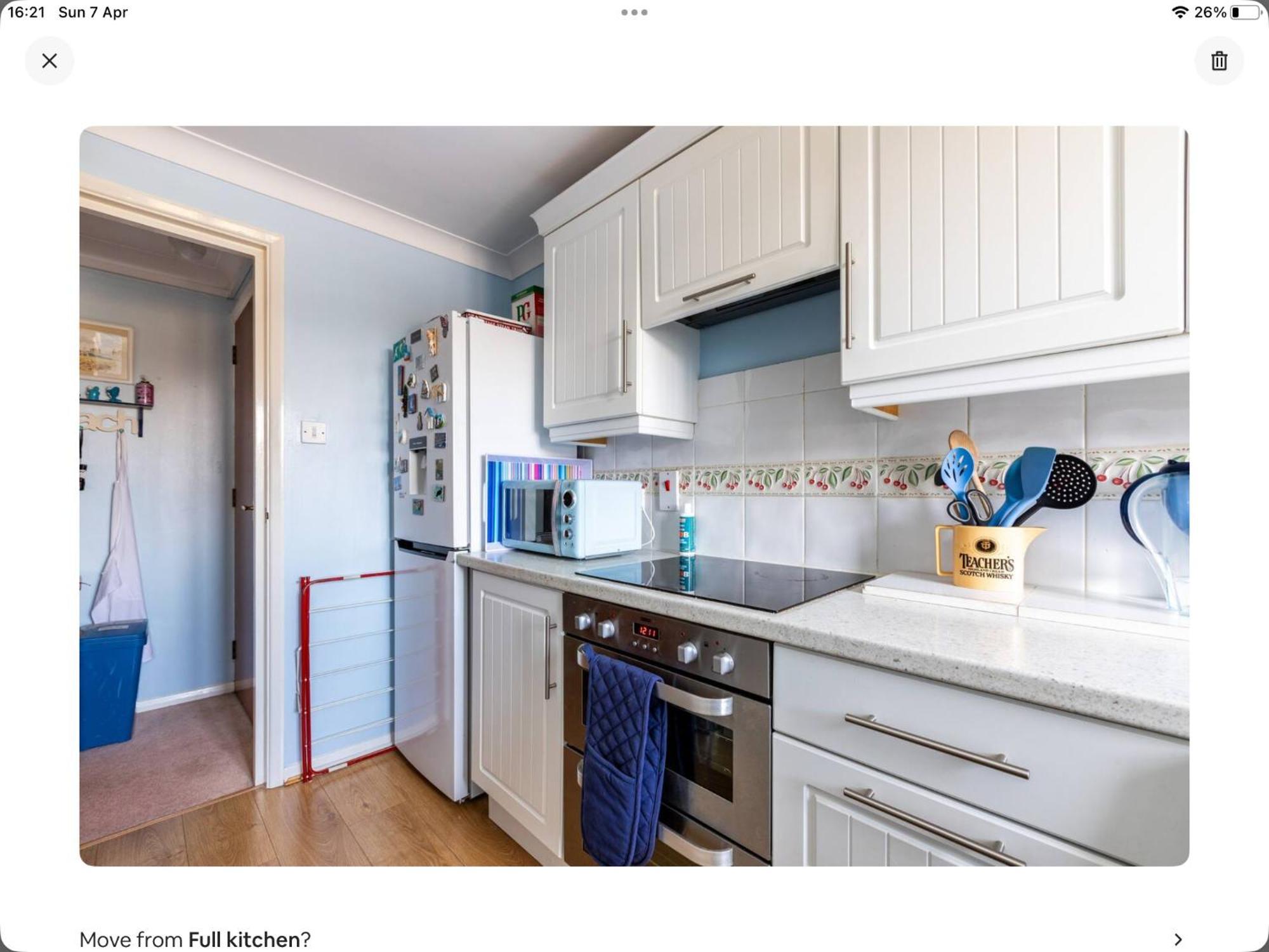 2 Bedrooms Apartment With Free Parking Lancing Exterior photo